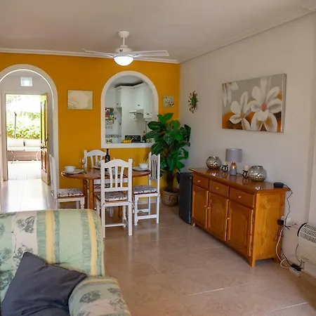 Holiday home Beautiful Townhouse With Views Over The Communal Pool Close To Golf Course *