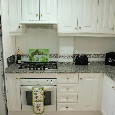 Beautiful Townhouse With Views Over The Communal Pool Close To Golf Course