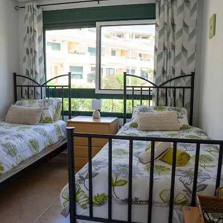 Beautiful Townhouse With Views Over The Communal Pool Close To Golf Course Holiday home *