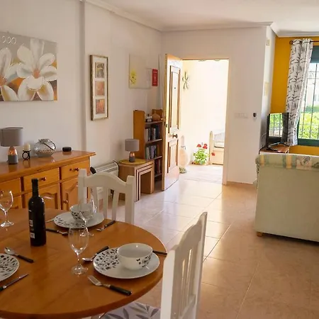 Beautiful Townhouse With Views Over The Communal Pool Close To Golf Course *